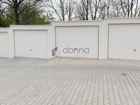 Pronájem garáže, Chrášťany, Oranžová, 20 m2