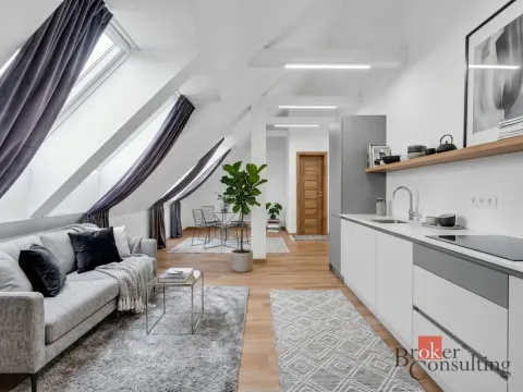 Prodej bytu 1+kk, Valtice, P. Bezruče, 49 m2