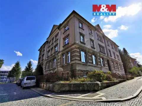 Pronájem bytu 2+1, Lomnice nad Popelkou, Komenského, 67 m2