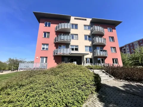 Pronájem bytu 2+1, Zlín, Podlesí V, 52 m2