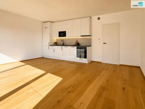 Pronájem bytu 1+kk, Praha, Starokošířská, 43 m2