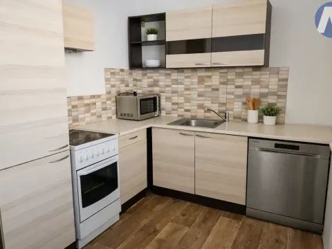Prodej bytu 3+1, Volary, Sídl. Míru, 72 m2