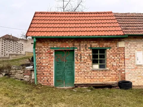 Prodej vinného sklepa, Týnec, Sportovní, 55 m2