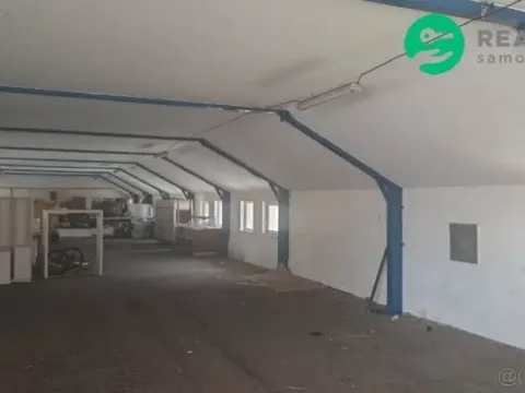 Pronájem skladu, Trutnov - Volanov, Na statku, 8 m2