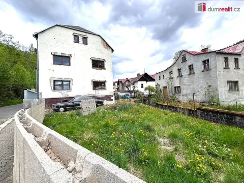 Prodej činžovního domu, Kraslice, V zátiší, 300 m2