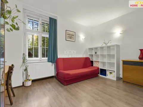 Prodej bytu 2+1, Praha - Holešovice, Veletržní, 52 m2