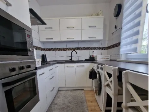 Prodej bytu 2+1, Karviná, Bratr. Veverkových, 54 m2
