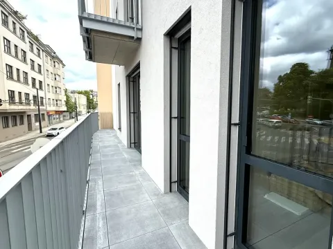 Pronájem bytu 2+kk, Praha - Libeň, Zenklova, 60 m2