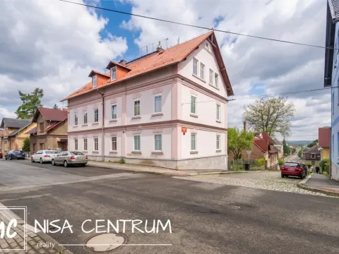 Pronájem bytu 1+1, Liberec, Kobrova, 37 m2