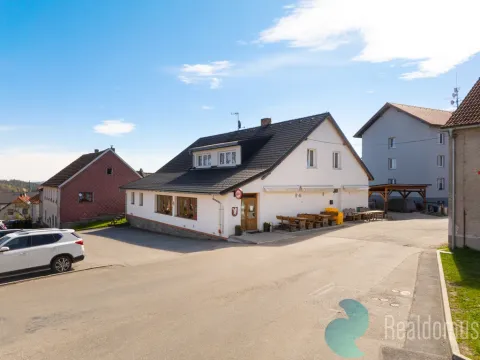 Prodej komerčního pozemku, Světlík, 304 m2
