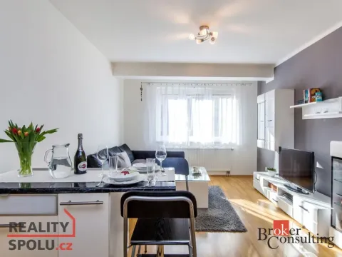 Pronájem bytu 2+kk, 48 m2
