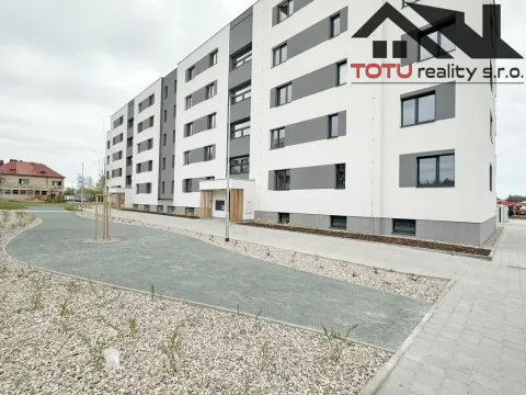 Pronájem bytu 2+kk, Jaroměř, Josefa Šímy, 57 m2