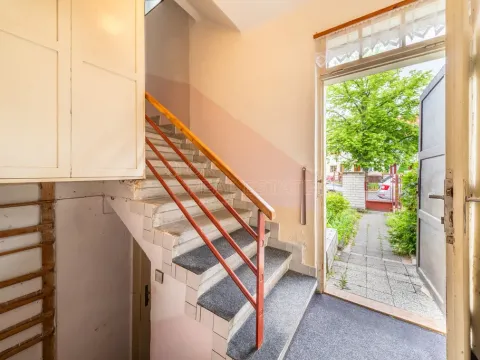 Prodej rodinného domu, Praha, Chrastavská, 140 m2