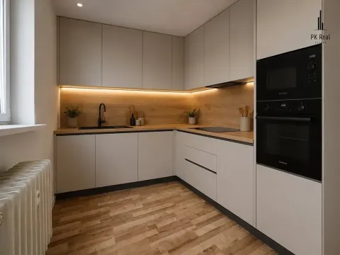 Prodej bytu 3+1, Hradec Králové, třída SNP, 70 m2