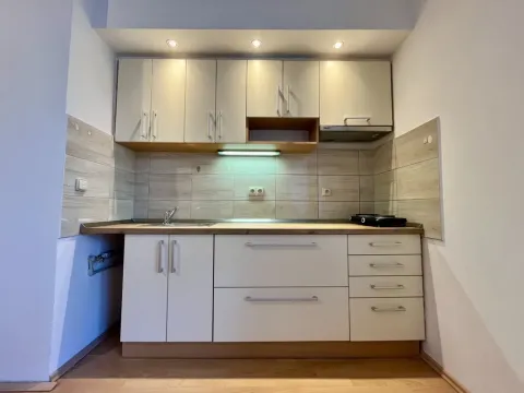 Pronájem bytu 1+kk, Ostrava - Poruba, Marie Majerové, 23 m2