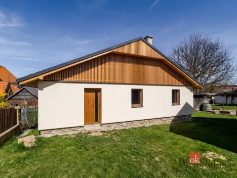 Prodej rodinného domu, Černá v Pošumaví, 136 m2
