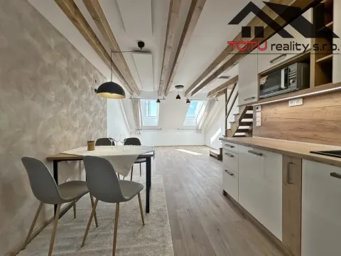 Pronájem bytu 3+kk, Jaroměř, Královédvorská, 66 m2