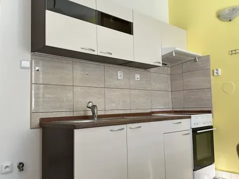 Prodej bytu 2+1, Týnec nad Sázavou, Družstevní, 52 m2
