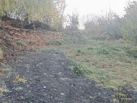 Prodej zahrady, Ústí nad Labem, Broskvoňová, 428 m2