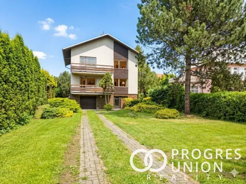 Prodej rodinného domu, Rožnov pod Radhoštěm, 200 m2