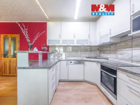 Pronájem bytu 4+kk, Otrokovice - Kvítkovice, tř. Osvobození, 91 m2