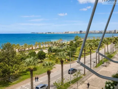 Prodej bytu 3+kk, Vlora, 116 m2
