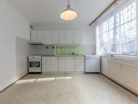 Pronájem bytu 4+1, Praha, U zeleného ptáka, 84 m2