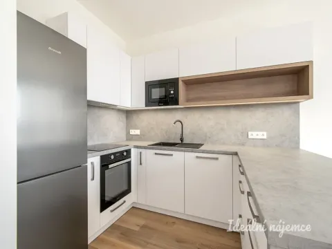 Pronájem bytu 2+kk, Praha - Vysočany, Čerpadlová, 48 m2