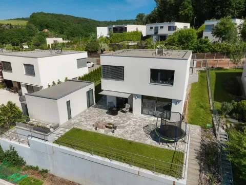 Pronájem vily, Zlín, Ovsíková, 145 m2