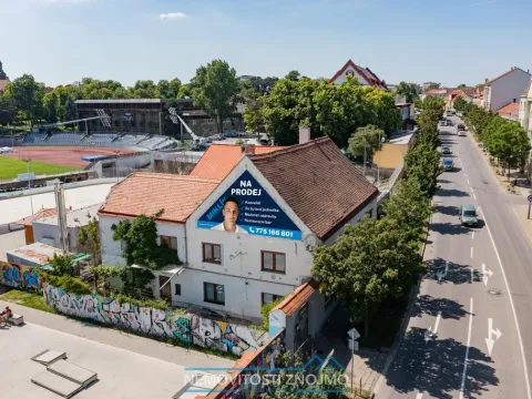 Prodej obchodního prostoru, Znojmo, Sokolská, 547 m2