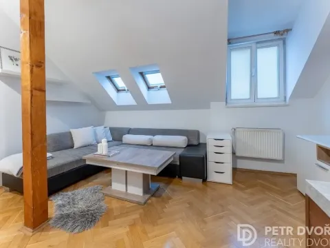 Prodej bytu 2+kk, Praha - Žižkov, Orebitská, 35 m2