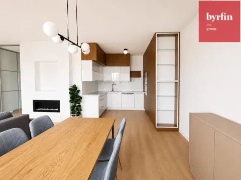 Pronájem bytu 4+kk, Opava, Krnovská, 130 m2