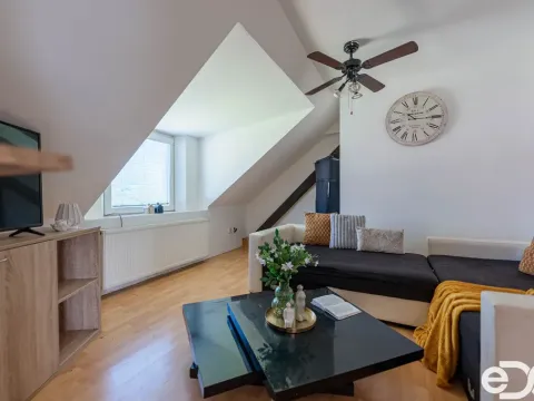 Prodej bytu 5+1, Sezemice - Veská, 163 m2