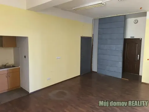 Pronájem kanceláře, Praha - Horní Počernice, 121 m2