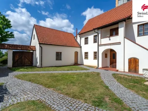 Prodej historického objektu, Praha - Troja, K Bohnicím, 176 m2