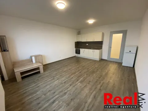 Pronájem bytu 1+kk, Brno - Černá Pole, třída Generála Píky, 33 m2