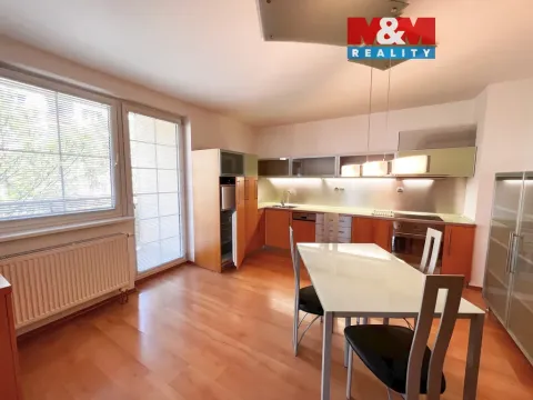 Pronájem bytu 1+1, Hradec Králové, Pospíšilova, 69 m2