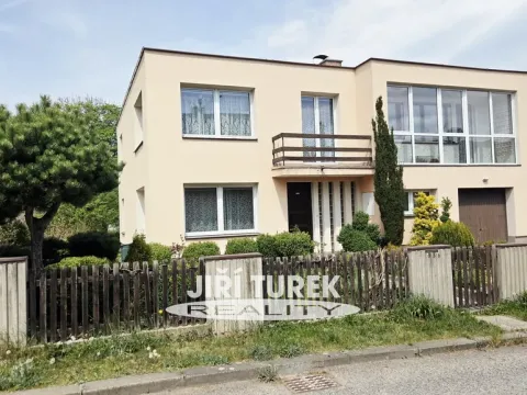 Prodej rodinného domu, Obecnice, 260 m2