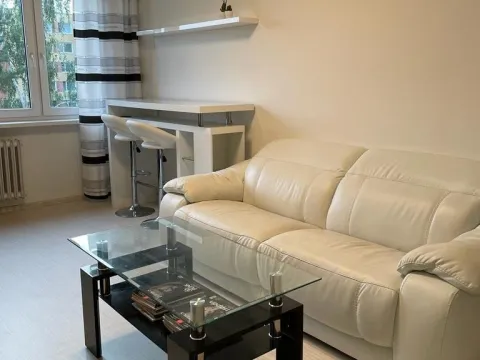 Prodej bytu 2+1, Praha - Kobylisy, Šimůnkova, 46 m2