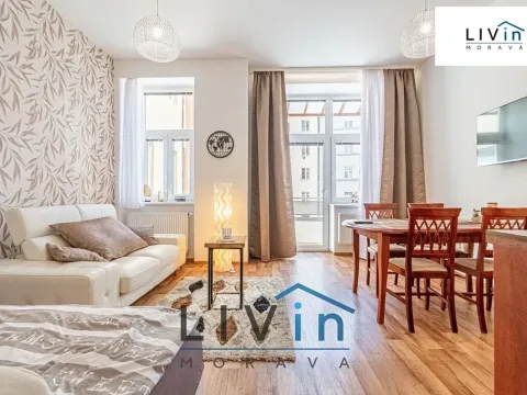 Pronájem bytu 2+kk, Olomouc, Masarykova třída, 55 m2