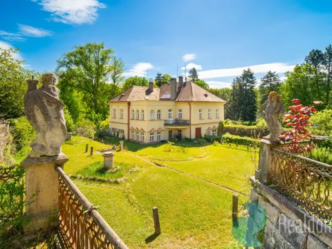 Prodej vily, Jindřichův Hradec, Karlov, 322 m2