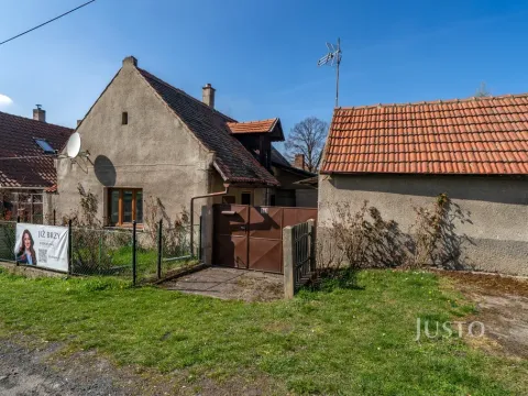 Prodej rodinného domu, Klobuky, Pod Nádražím, 51 m2