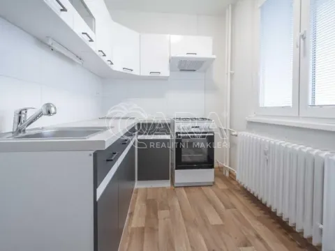 Pronájem bytu 1+1, Mělník, Nemocniční, 38 m2