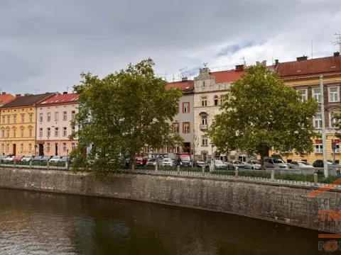 Pronájem bytu 4+kk, Hradec Králové, Eliščino nábřeží, 86 m2