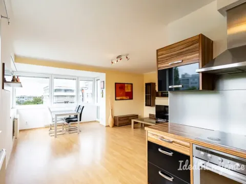 Pronájem bytu 2+kk, Praha - Háje, Jurkovičova, 84 m2