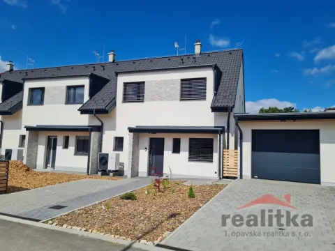 Prodej rodinného domu, Velká Polom, Osvoboditelů, 185 m2