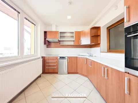 Pronájem bytu 3+kk, Ivančice - Němčice, Ke Karlovu, 78 m2