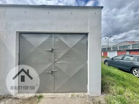 Pronájem garáže, Mladá Boleslav, Pod Borkem, 19 m2