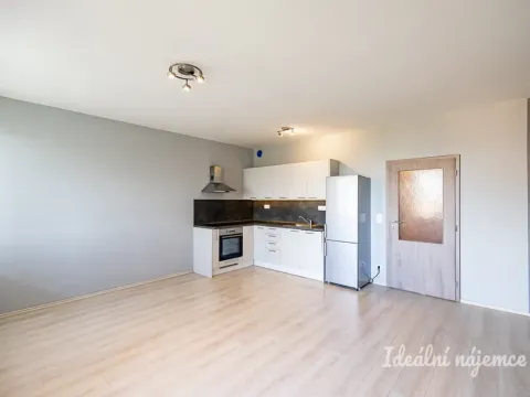 Prodej bytu 1+kk, Praha - Kyje, Sicherova, 33 m2