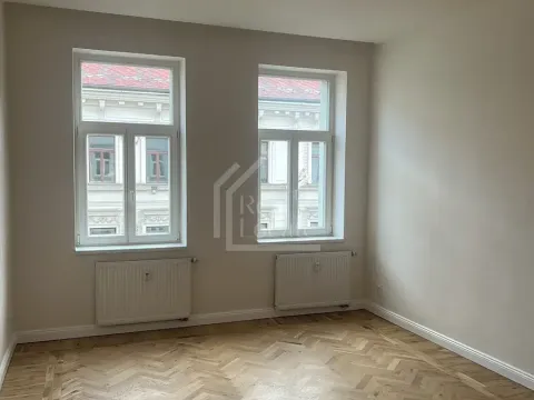 Pronájem bytu 1+1, Praha - Smíchov, Plzeňská, 46 m2